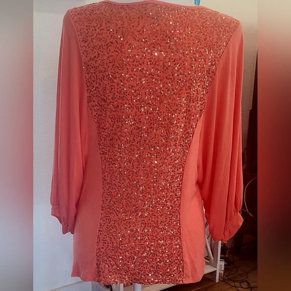 Gently Worn - DAYTRIP - Soft Orange Sequin Embellished Kimono/Cardigan,  Size M - Picture 5 of 5